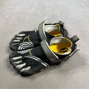 Vibram FiveFingers Black and Yellow Toe Shoes